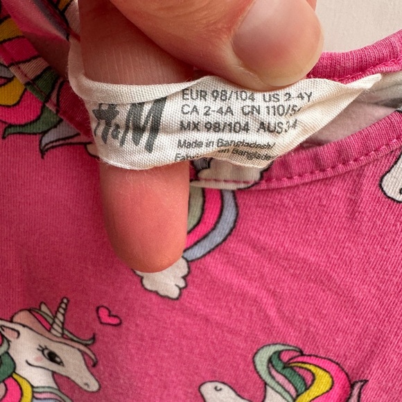 H&M 2-4Y 2T Girls Pink Scoop Neck Unicorn Rainbow Sleeveless Dress - Picture 3 of 4